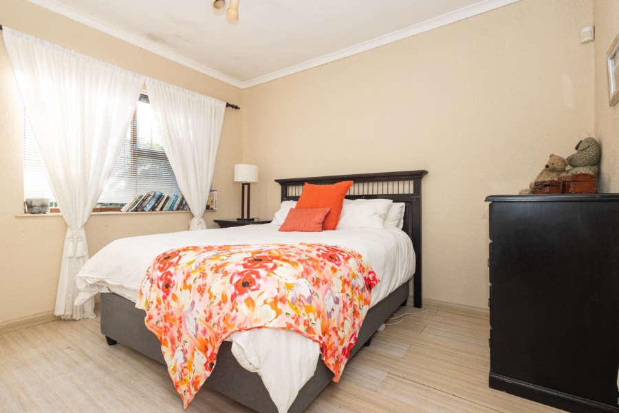3 Bedroom Property for Sale in Zoo Park Western Cape